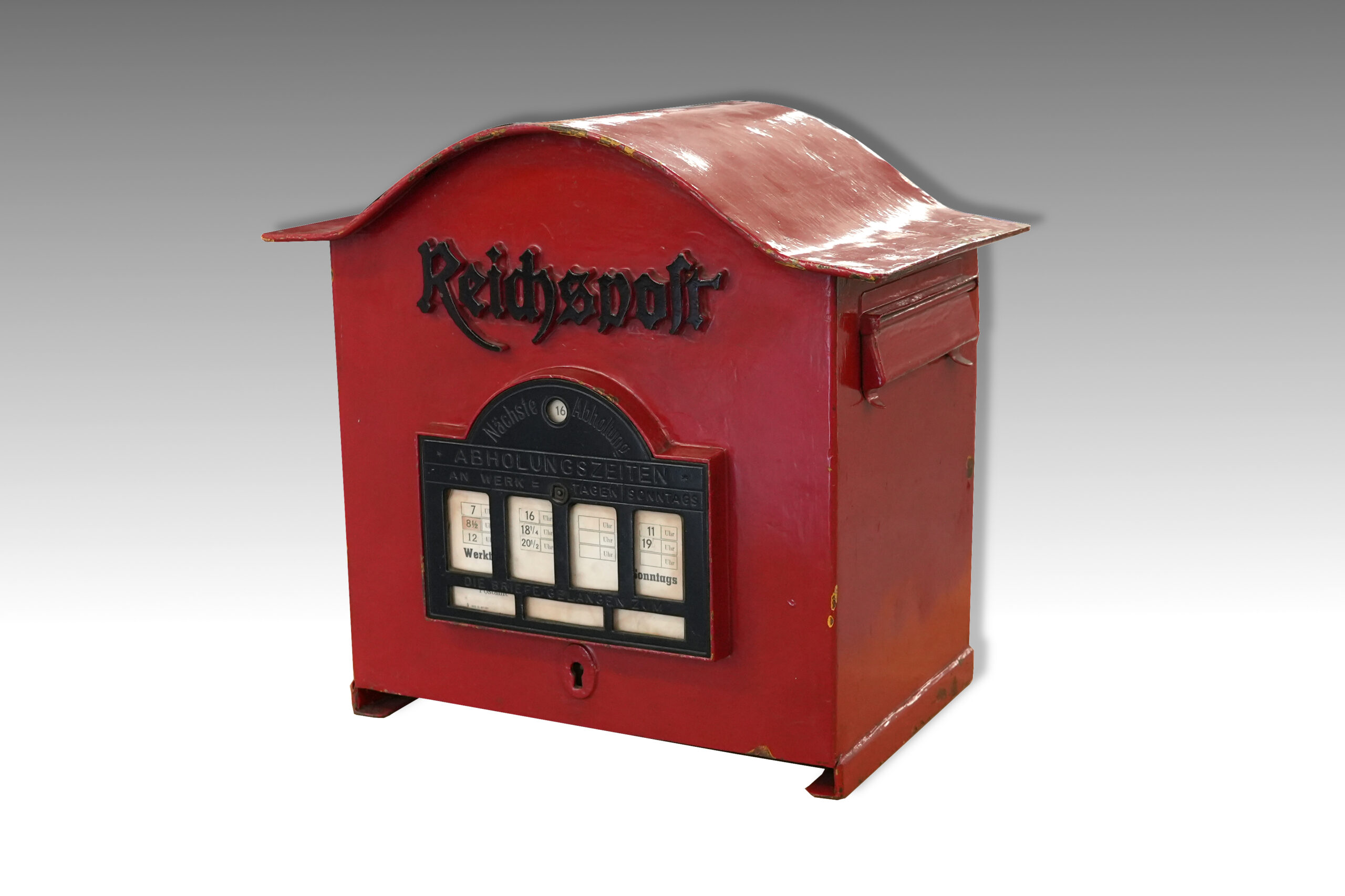 Roter Reichspostbriefkasten